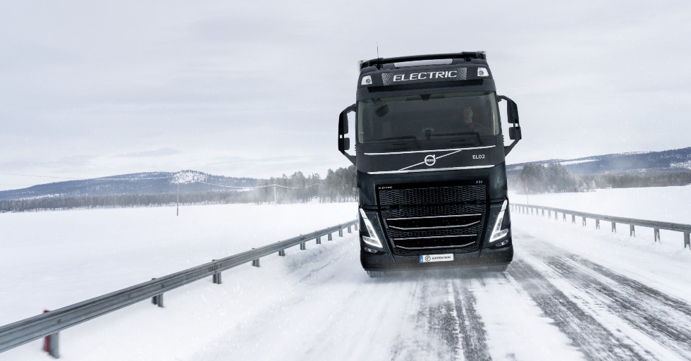 On Test: Volvo FM Electric & FMX Electric - Trucking